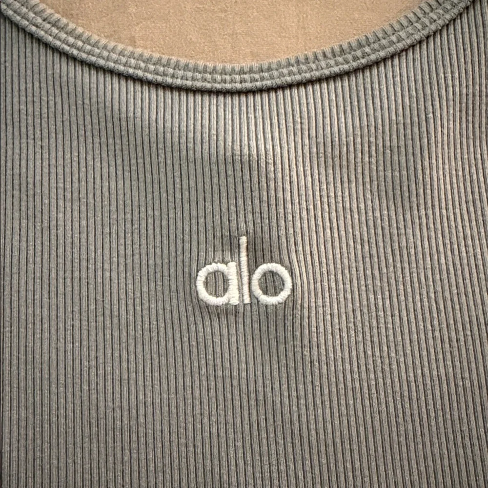 ALO Yoga Women's Lunar Gray Ribbed Tank Top - Picture 4 of 7